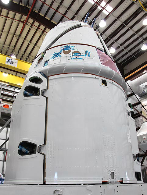 First Commercial Spaceship to Launch to Space Station April 30